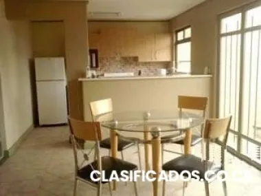 Acogedor condominio amueblado en escazu