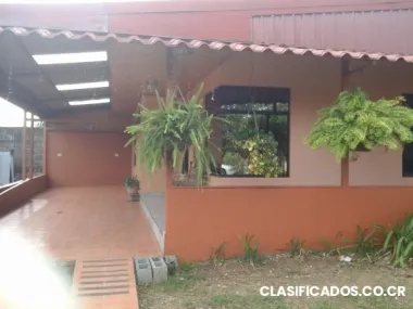 Alquiler de casa en san joaquín