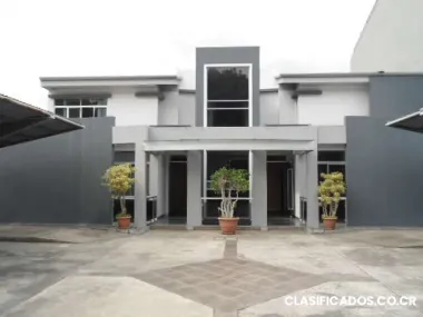 Alquiler de penthouse en condominio