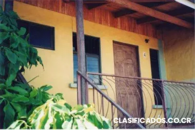 Alquilo apartamento sector lindora*