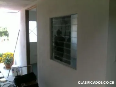 Alquilo apartamento studio con bano privado