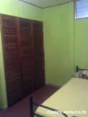 Alquilo habitacion preferible persona gay