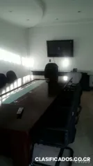 Alquilo hermosa y estrategica oficina