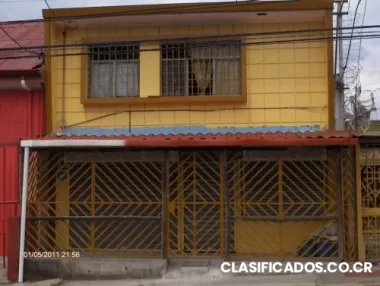 Alquilo o vendo local comercial en paseo colon