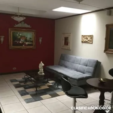 Amplia y céntrica casa en montelimar guadalupe