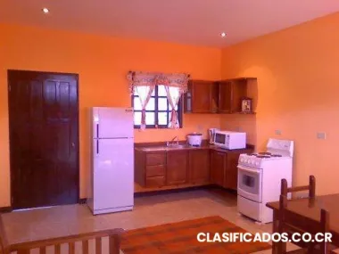 Apartamento en playas del coco amueblado