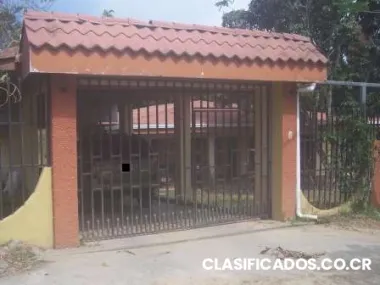 Bella casa con excelente vista panoramica