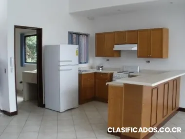 Bello apartamento en escazu amueblada $ 1.100