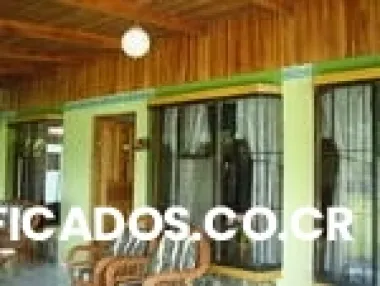 Casa con 505 metros de terreno , grecia, a 2 minutos del centro, 38 millones , escucho ...