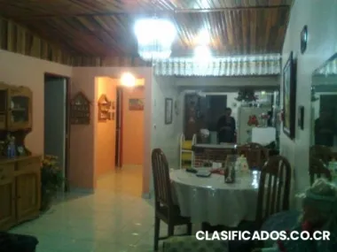 Casa con tres dormitorios 30 millones en guadalupe