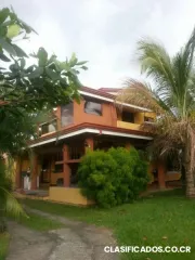 Casa en alajuela se alquila amplias zonas verdes