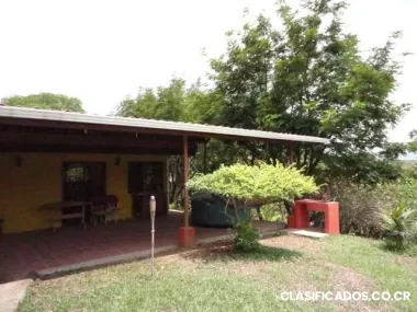 Casa en alquiler en las vueltas de la guácima
