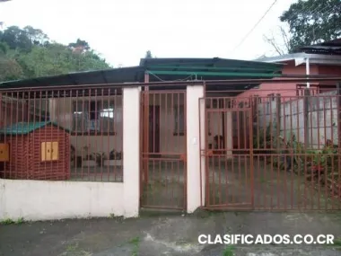 Casa en aserri salitrillos