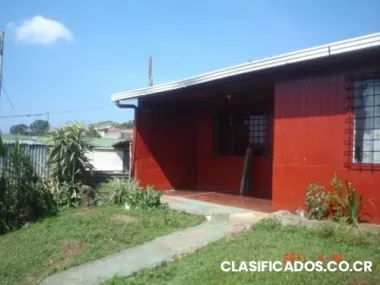 Casa en ganga 18 millones , a 600 metros del centro de poas, a 400 del colegio