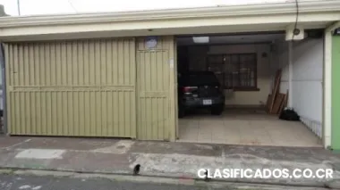 Casa en san vicente de moravia, resid. saint claire.