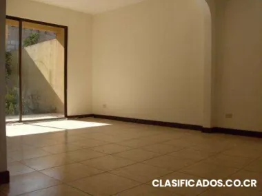 Casa para alquiler $ 900