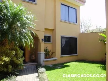 Condominio en guachipelin