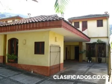 Condominio los patios.