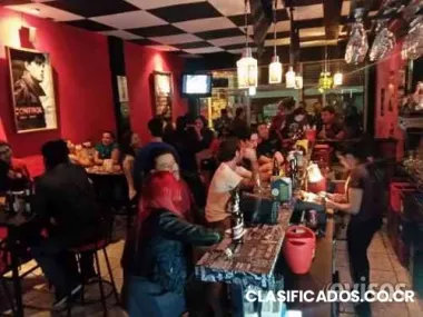 Derecho de llave de bar a puerta cerrada