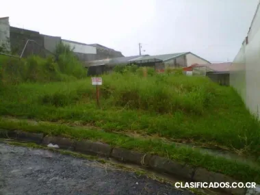 Dueño vende lote moravia listo para construir
