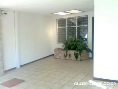 Escazu centro se alquila casa 4hab