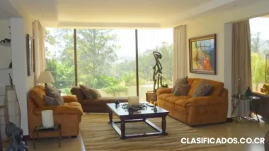 Escazú, condominio de lujo 220m2 3hb, 3.5 bñ