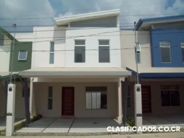 Espectacular casa en alquiler en tres ríos