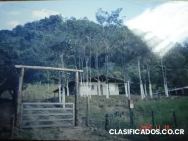 Hermosa casa carretera a monteverde