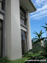 Hermosa casa en curridabat