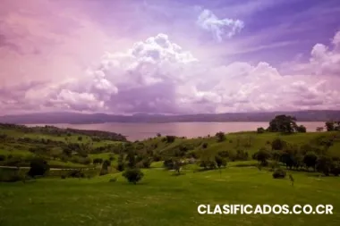 Hermoso lote con vista del lago arenal