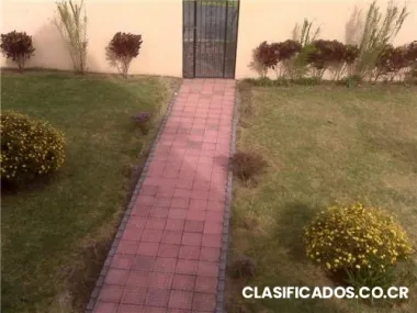 Linda casa en santo domingo de heredia