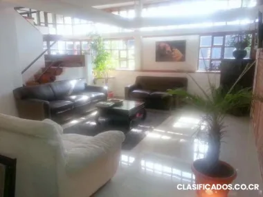 Linda oficina, excelente ubicación