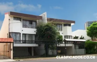 Sabana norte alquilo casa amplia para oficinas