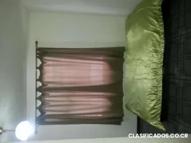 Se alquila habitación a persona responsable y ordenada