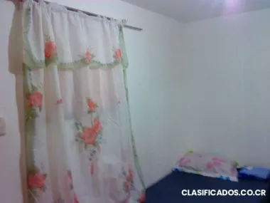 Se alquila habitacion en heredia, cerca de la una