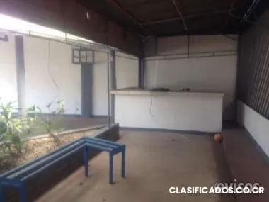 Se alquila local comercial ideal para restaurante