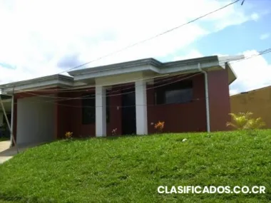Se vende bonita casa en carillos alto