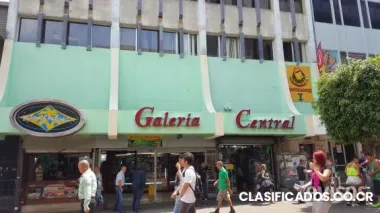 Se venden locales comerciales en san jose centro