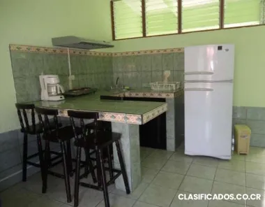 Vendo apartamento en condominio en playa jaco