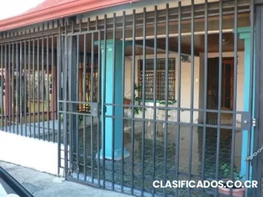 Vendo casa en heredia cerca de mall