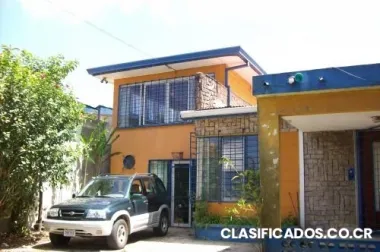 Vendo casa grande en san pedro montes de oca.
