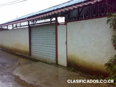 Vendo o cambio casa en san josecito de alajuelita