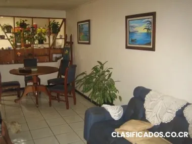 Venta de casa bonita, cómoda y segura