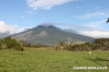 Venta terreno con agua termal $24.000