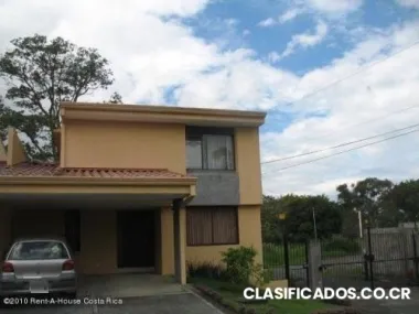 10-468 alquiler confortable casa en condominio san rafael de escazu