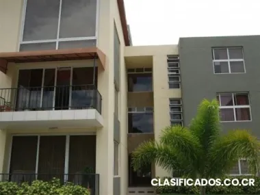 Acogedor apartamento en venta en santa ana.