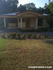 Alquila casa cuatro esquinas ,orotina