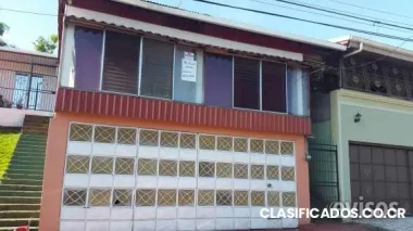 Alquiler de casa en muy buen estado y grande.