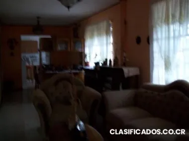 Alquilo casa en cartago