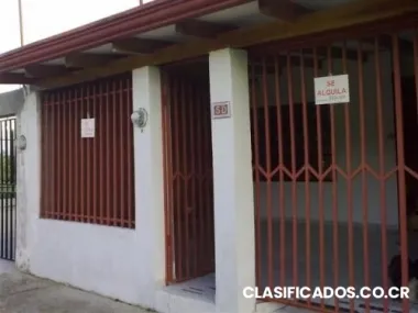 Alquilo casa en cartago